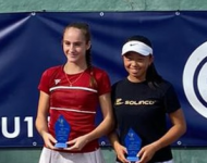 Patrícia Gui made the doubles final at the ITF Junior J30 in Portimão